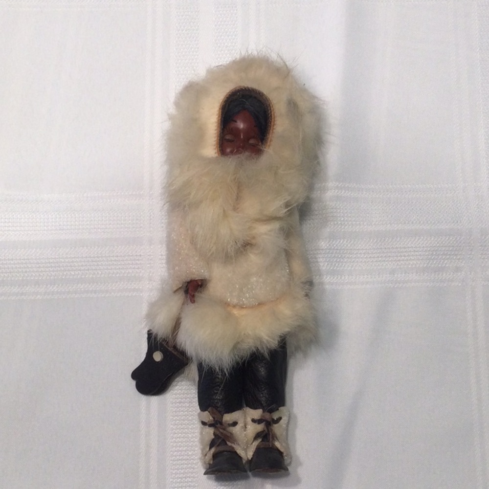 Eskimo Doll w/ Rolling Eyes